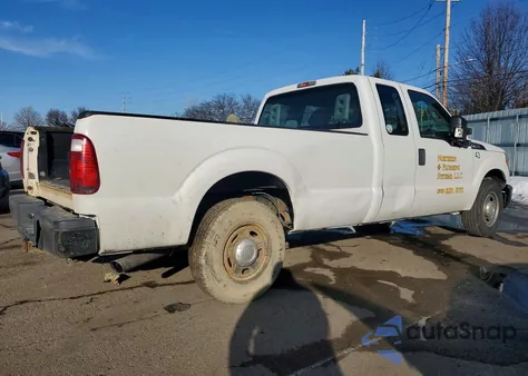 2015 Ford F250 Super Duty z USA, uszkodzony, nr VIN 1FT7X2A6XFED33228